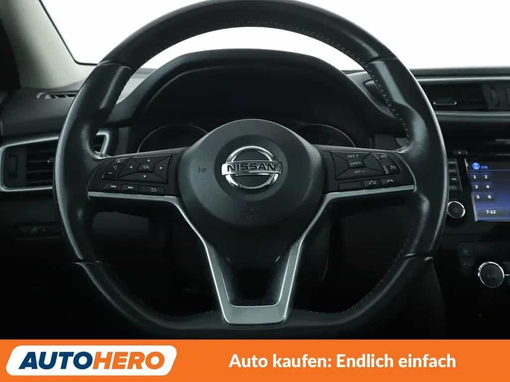 Nissan Qashqai 1.6 N-Connecta *NAVI*LED*TEMPO*360°*SHZ* 07/2018-photo-18