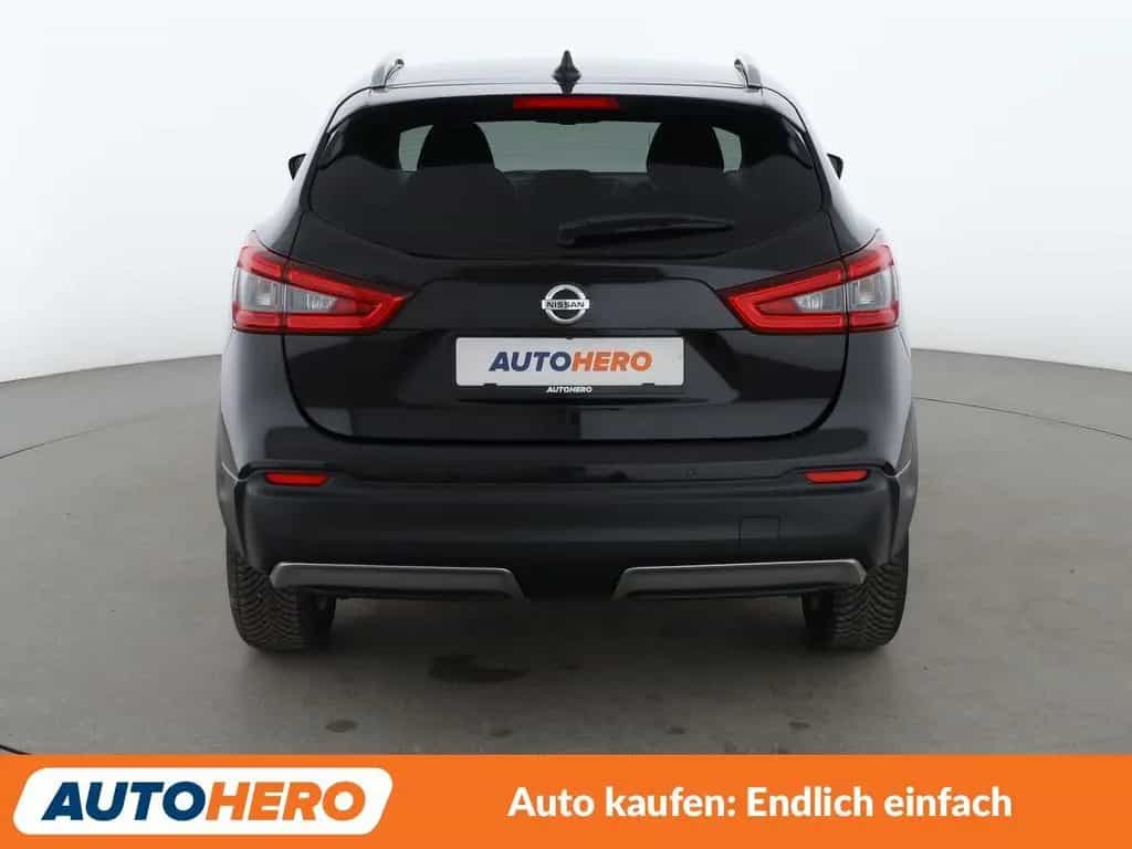 Nissan Qashqai 1.6 N-Connecta *NAVI*LED*TEMPO*360°*SHZ* 07/2018-photo-4