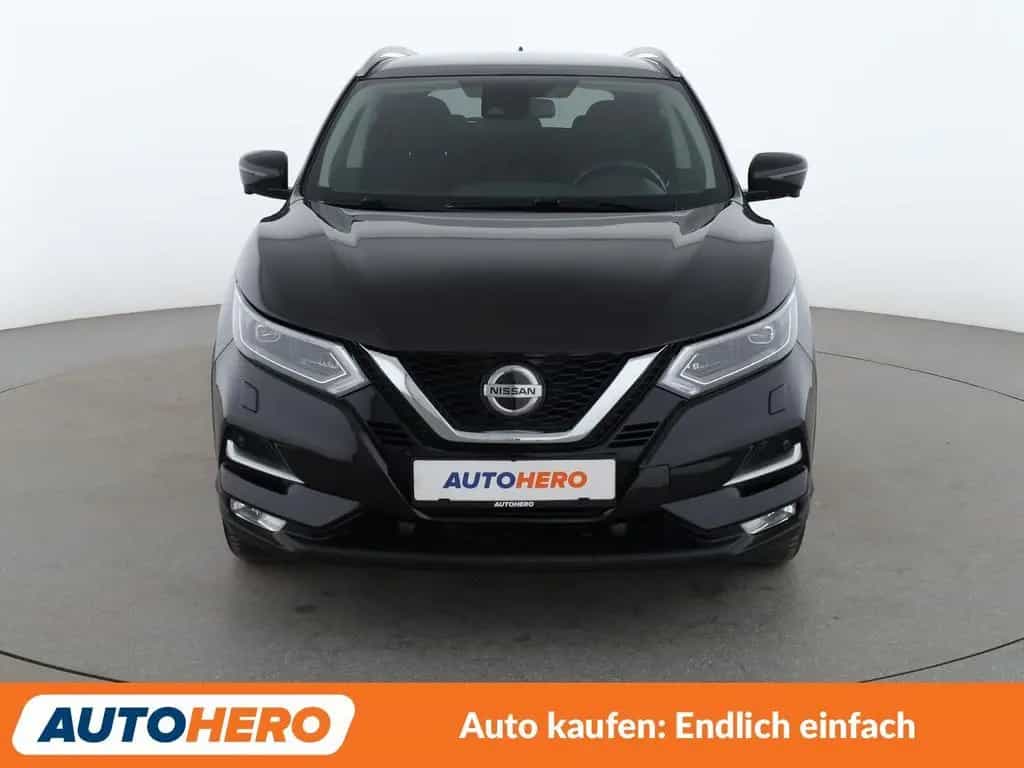 Nissan Qashqai 1.6 N-Connecta *NAVI*LED*TEMPO*360°*SHZ* 07/2018-photo-8