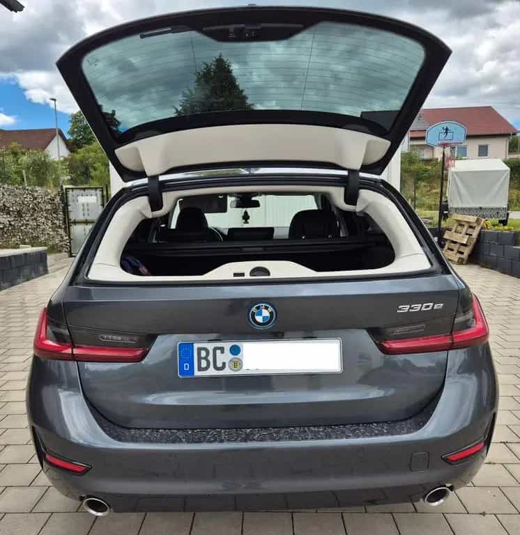 BMW 330 e Touring Advantage Automatic 09/2021-photo-4