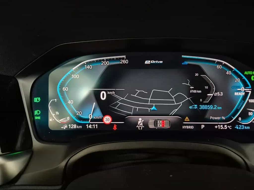 BMW 330 e Touring Advantage Automatic 09/2021-photo-7