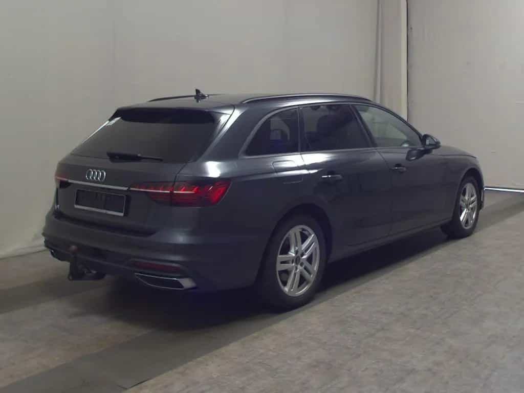 Audi A4 Avant 35 TDI Navi LED 4xShz vc Pano Leder AHK 03/2023-photo-3