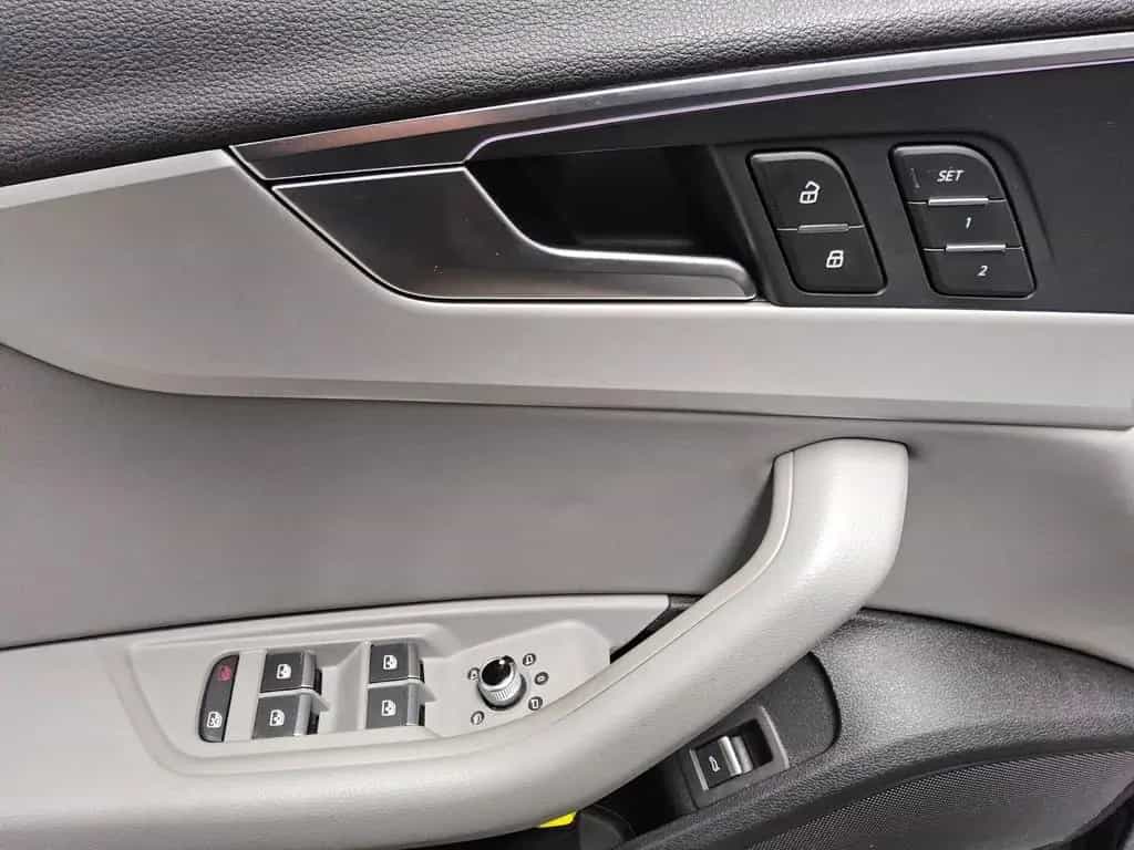 Audi A4 Avant 35 TDI Navi LED 4xShz vc Pano Leder AHK 03/2023-photo-9