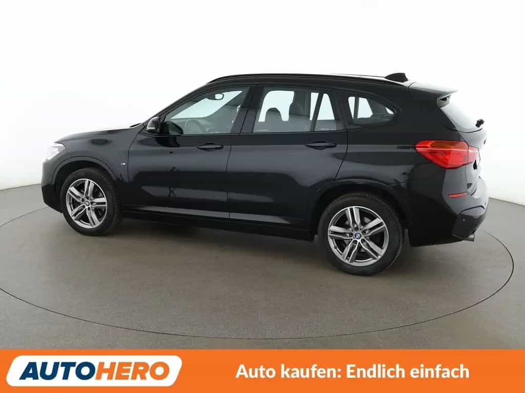 BMW X1 xDrive 20i M Sport Aut.*NAVI*PDC*SHZ* 01/2017-photo-2