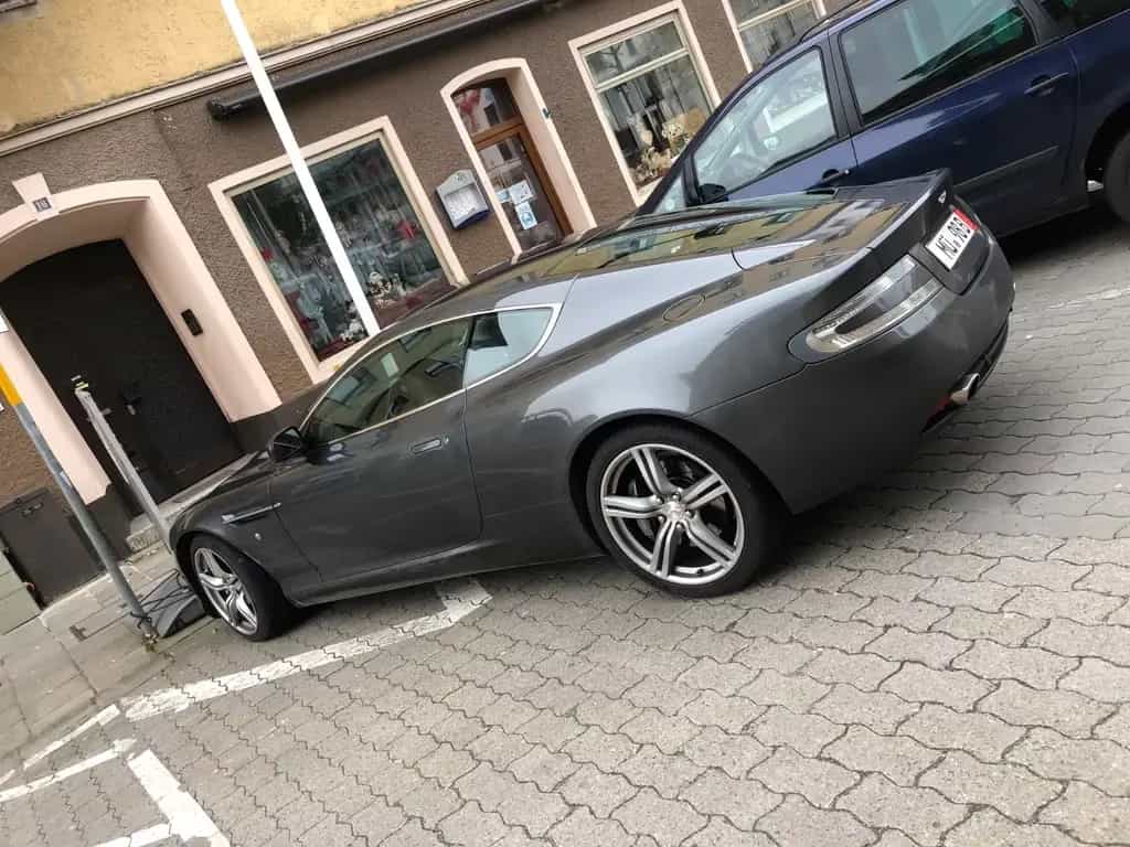 Aston Martin DB9 5.9 Touchtronic - 06/2006-photo-7