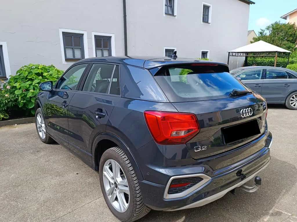 Audi Q2 35 TFSI S tronic advance Einparkautomatik 04/2024-photo-13