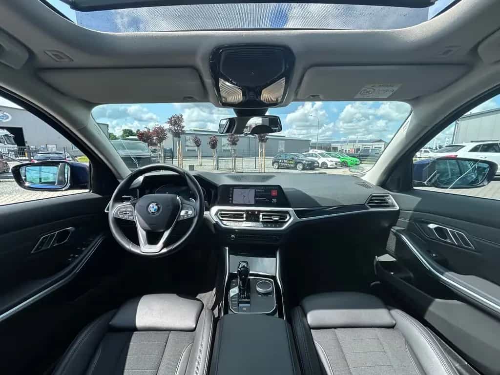 BMW 320 d Sportline AHK*LED*SHADOW*PANO*HUD*TEILLEDER 09/2020-photo-26