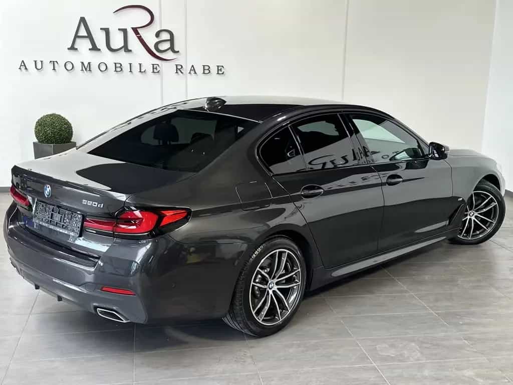 BMW 520 d M-Sport NAV+LED+ACC+SHZ+VCOCK+LEDER+KEYLESS 03/2023-photo-4