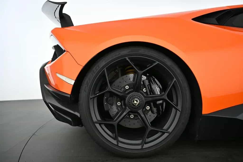 Lamborghini Huracán Huracan Performante Werks-Garantie 10/2017-photo-16