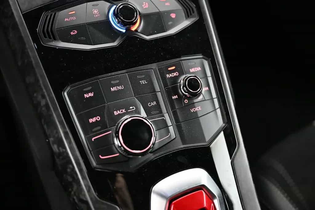 Lamborghini Huracán Huracan Performante Werks-Garantie 10/2017-photo-24
