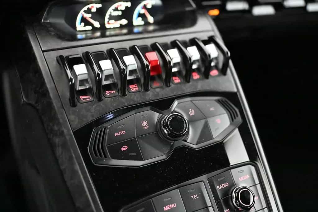Lamborghini Huracán Huracan Performante Werks-Garantie 10/2017-photo-25