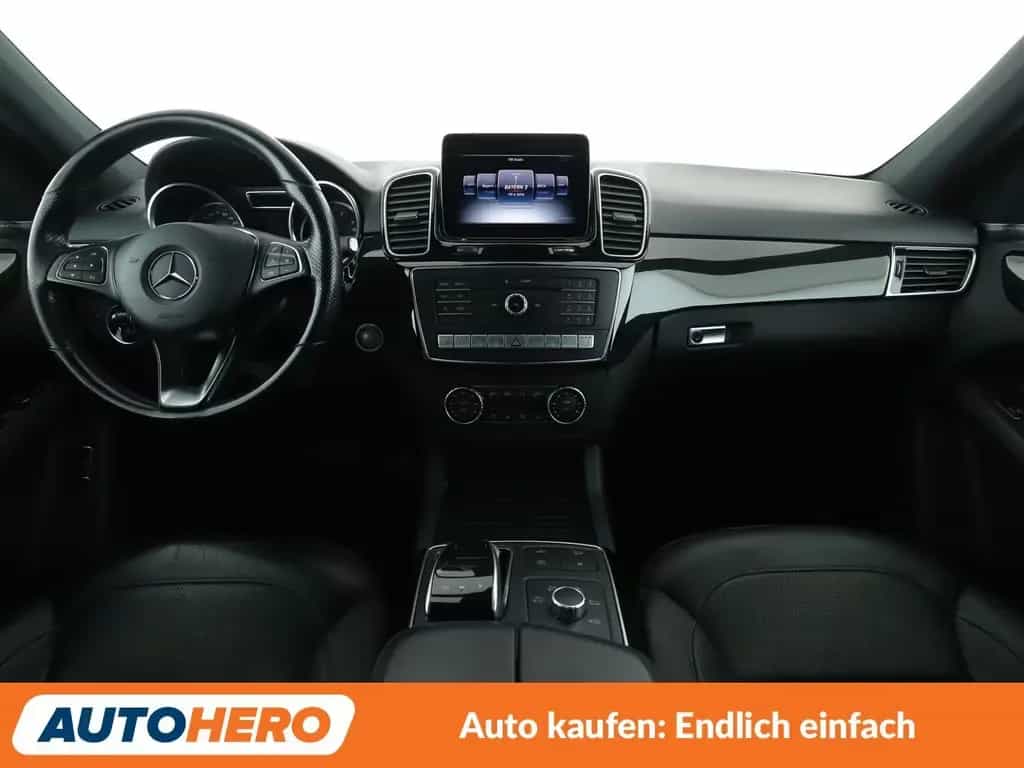 Mercedes-Benz GLE 400 4Matic AMG Line Aut.*NAVI*LED*ACC* 03/2018-photo-11