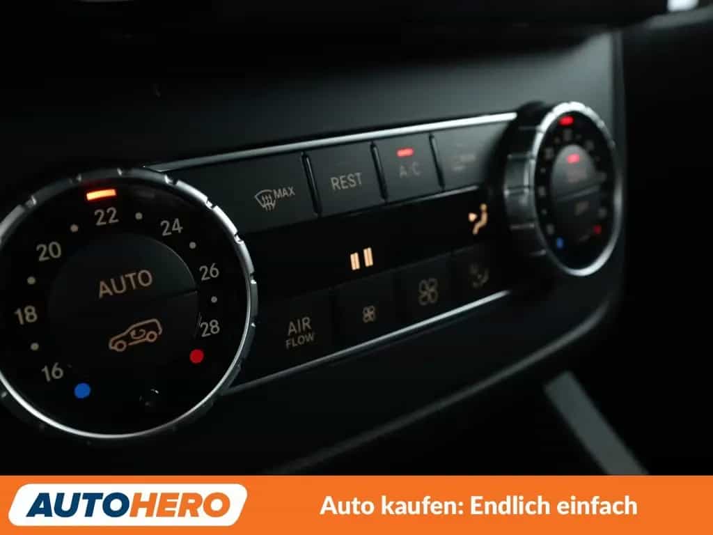 Mercedes-Benz GLE 400 4Matic AMG Line Aut.*NAVI*LED*ACC* 03/2018-photo-24