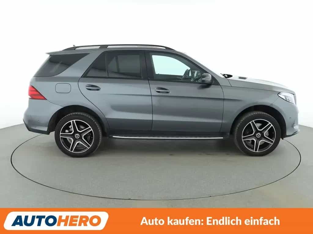 Mercedes-Benz GLE 400 4Matic AMG Line Aut.*NAVI*LED*ACC* 03/2018-photo-6