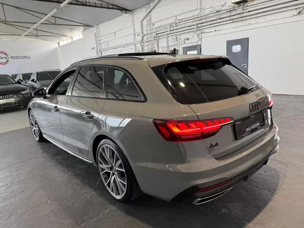 Audi A4 Avant 40 TDI quattro S line 10/2022-photo-7
