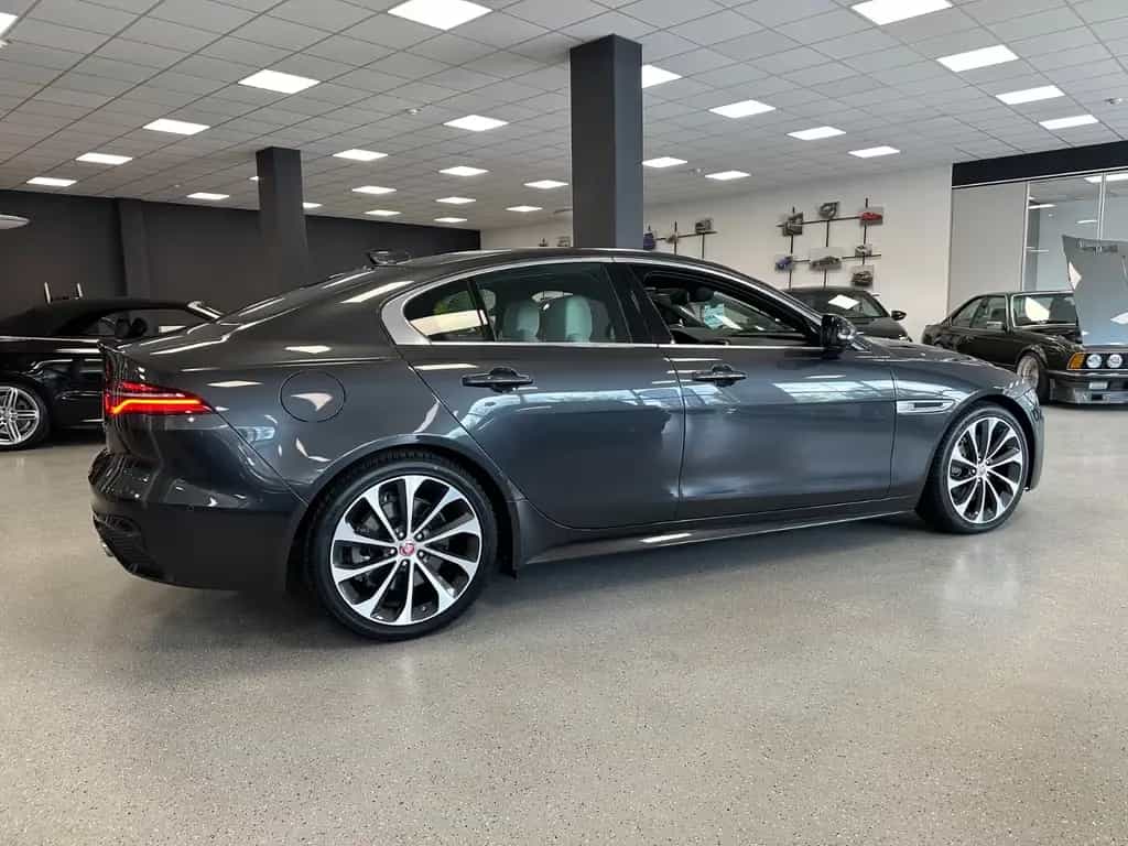 Jaguar XE R-Dynamic HSE|360°|Meridian|18-Wege|DAB+|19" 06/2019-photo-9