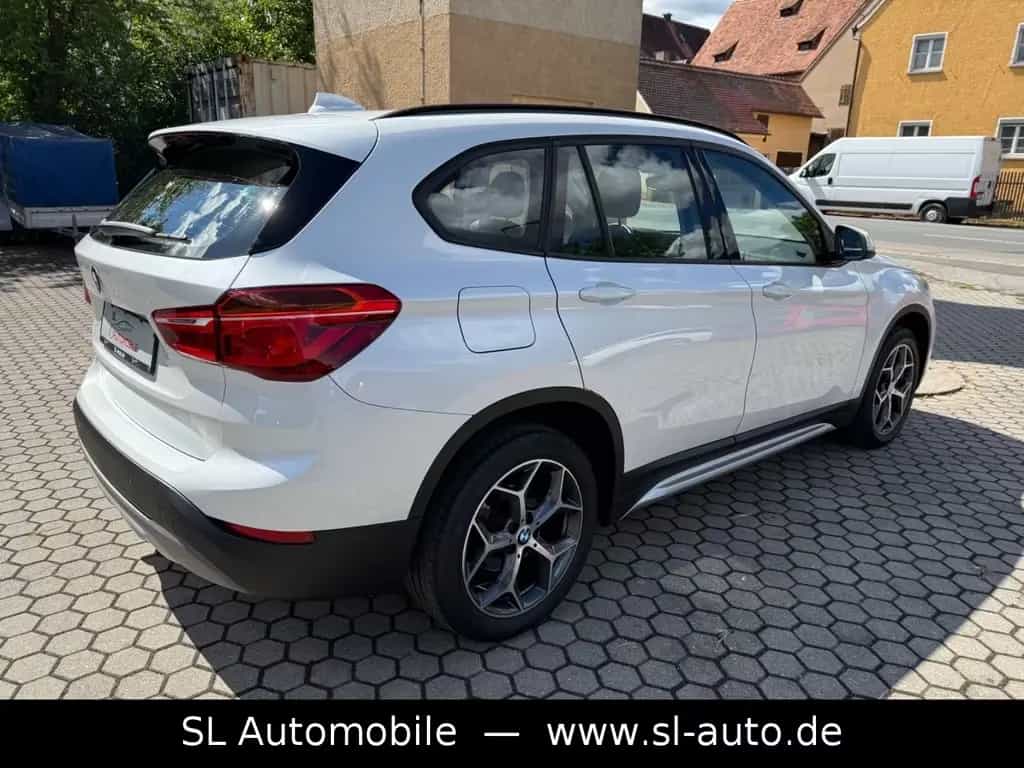 BMW X1 xDrive 18 d xLine Navi LED 04/2016-photo-12
