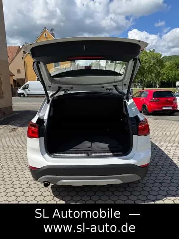 BMW X1 xDrive 18 d xLine Navi LED 04/2016-photo-16