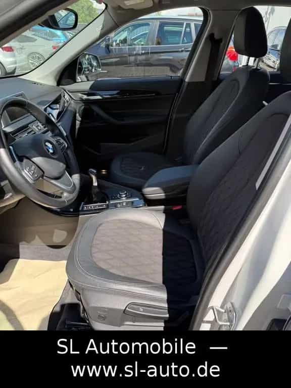 BMW X1 xDrive 18 d xLine Navi LED 04/2016-photo-4