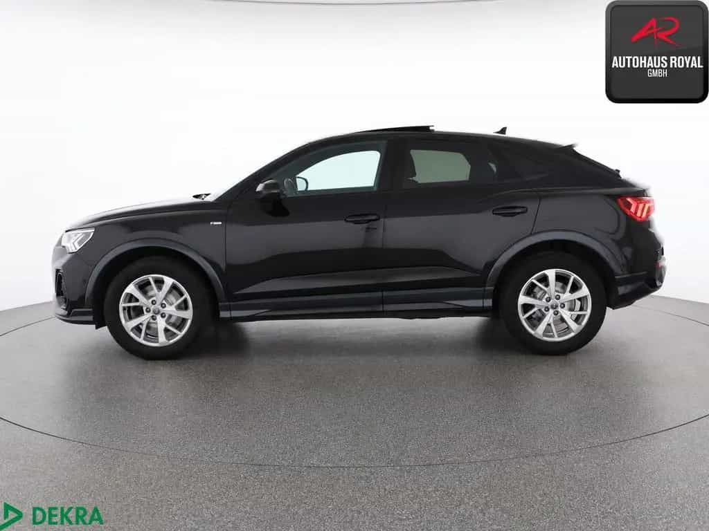 Audi Q3 Sportback 45 TFSI qu 3x S LINE MATRIX,SONOS 10/2023-photo-1