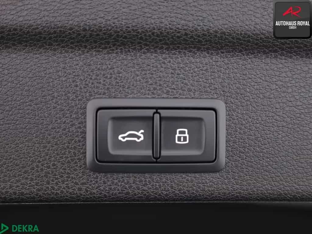 Audi Q3 Sportback 45 TFSI qu 3x S LINE MATRIX,SONOS 10/2023-photo-17