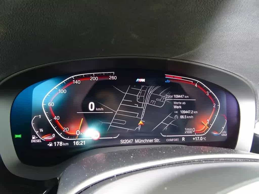 BMW 520 d xDrive Touring SAG M Sportpaket Navi Laser 06/2022-photo-20
