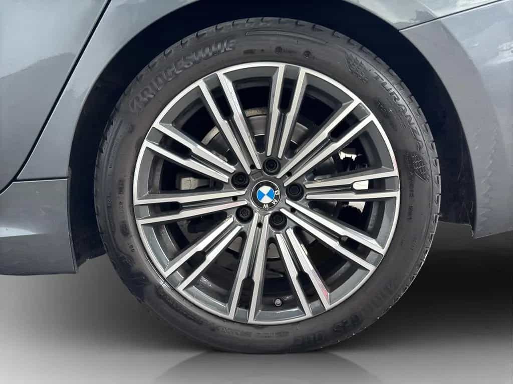 BMW 320 dA Tour. M Sport LiveCock.LED.ParkAss.DriveAs 03/2021-photo-9