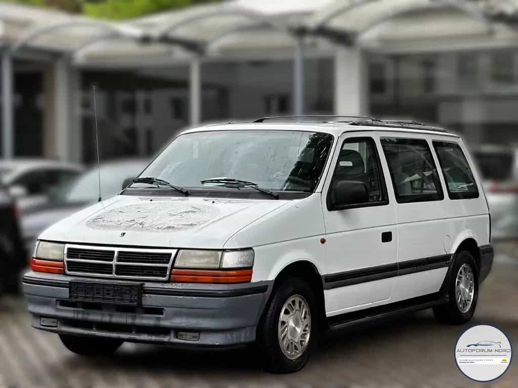 Chrysler Voyager 3.3 Ltr. V6 02/1996-photo-2