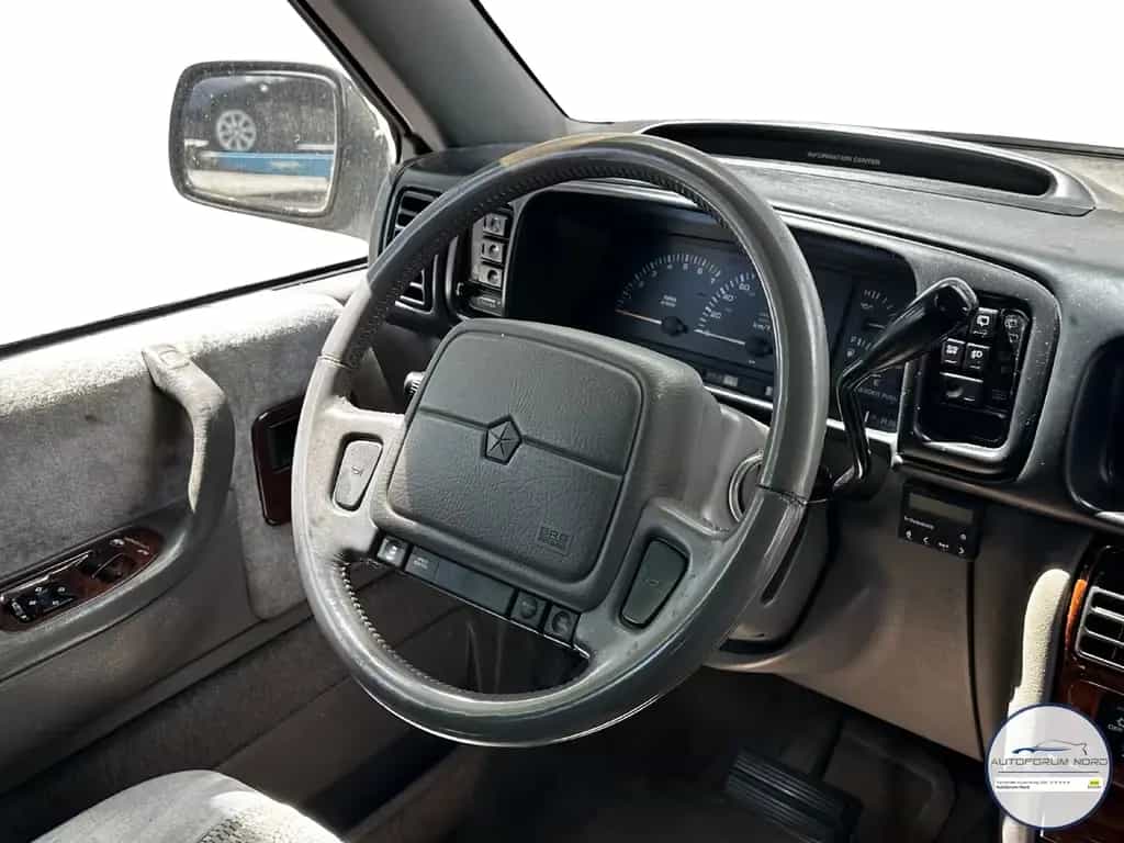 Chrysler Voyager 3.3 Ltr. V6 02/1996-photo-9