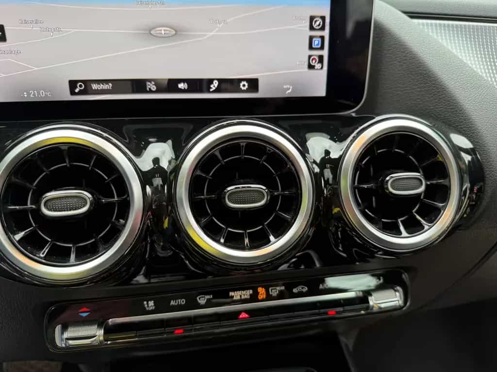 Mercedes-Benz B 180 Automatik Widescr. Navi LED MBUX 12/2019-photo-16