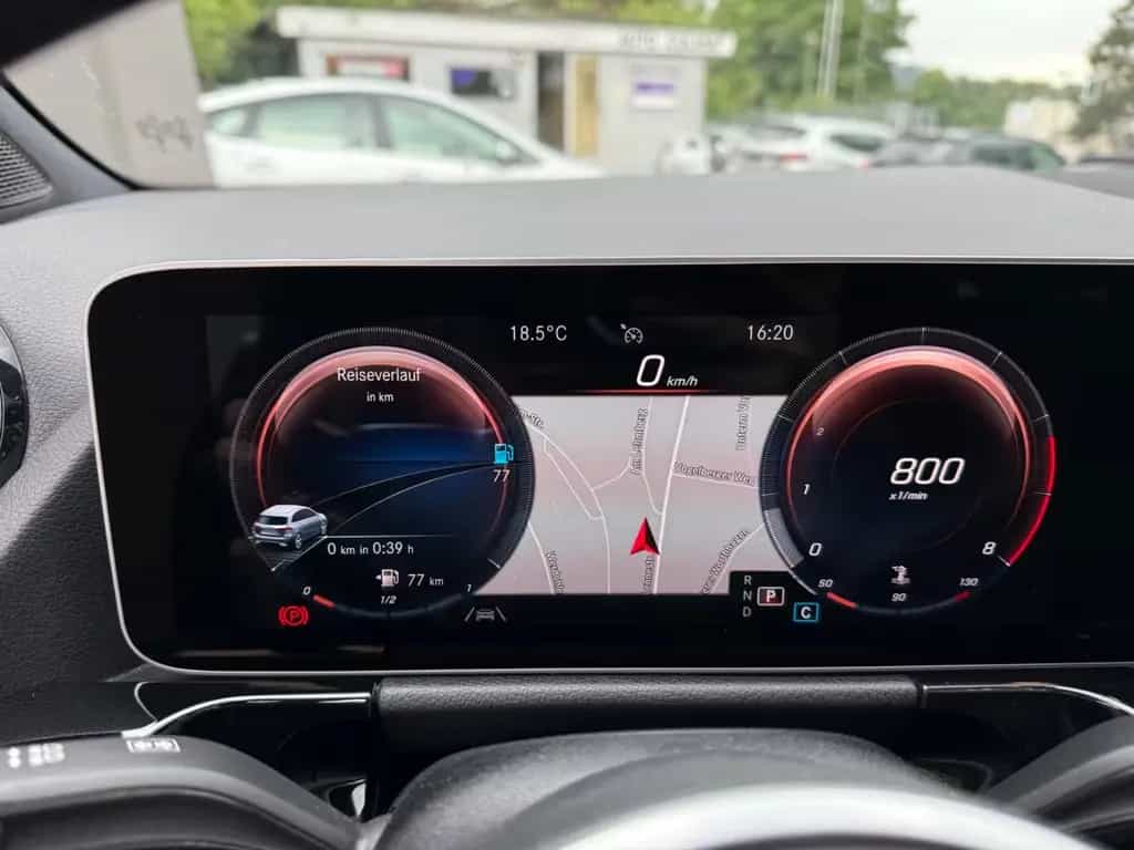 Mercedes-Benz B 180 Automatik Widescr. Navi LED MBUX 12/2019-photo-25
