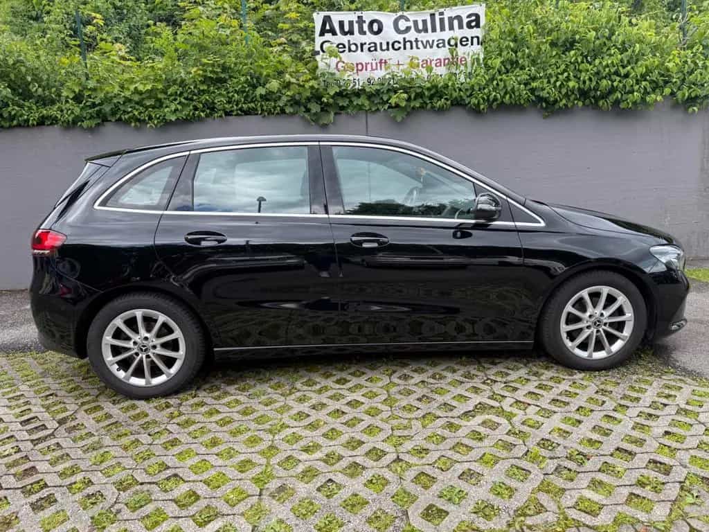 Mercedes-Benz B 180 Automatik Widescr. Navi LED MBUX 12/2019-photo-3