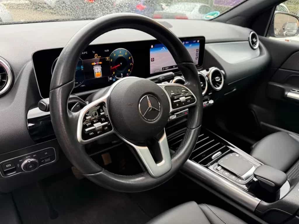 Mercedes-Benz B 180 Automatik Widescr. Navi LED MBUX 12/2019-photo-39