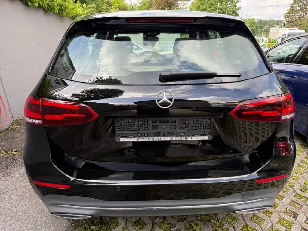 Mercedes-Benz B 180 Automatik Widescr. Navi LED MBUX 12/2019-photo-5