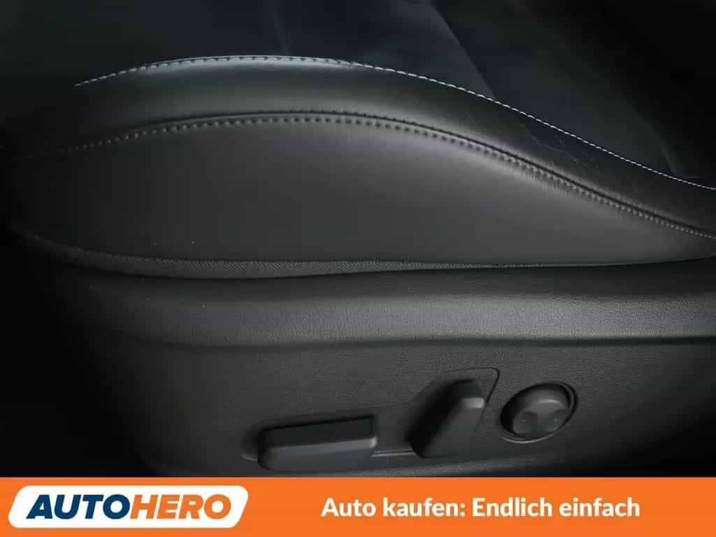 Hyundai KONA 2.0 T-GDI N Performance 2WD Aut*NAVI*LED* 01/2022-photo-30