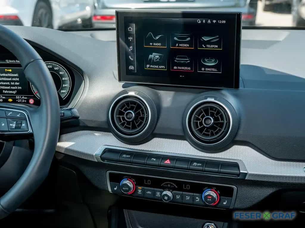 Audi Q2 35TFSI S tronic /LED/PDC+/Kamera/CarPlay 04/2025-photo-4