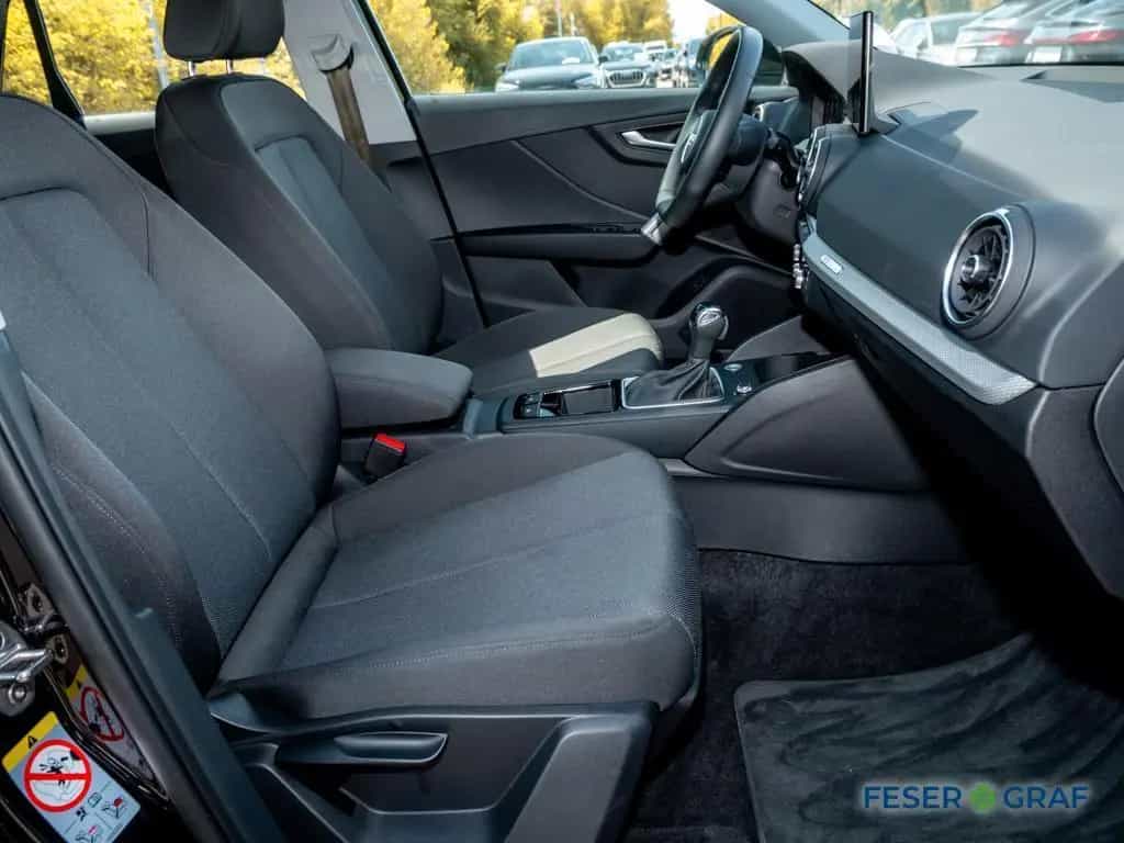 Audi Q2 35TFSI S tronic /LED/PDC+/Kamera/CarPlay 04/2025-photo-5