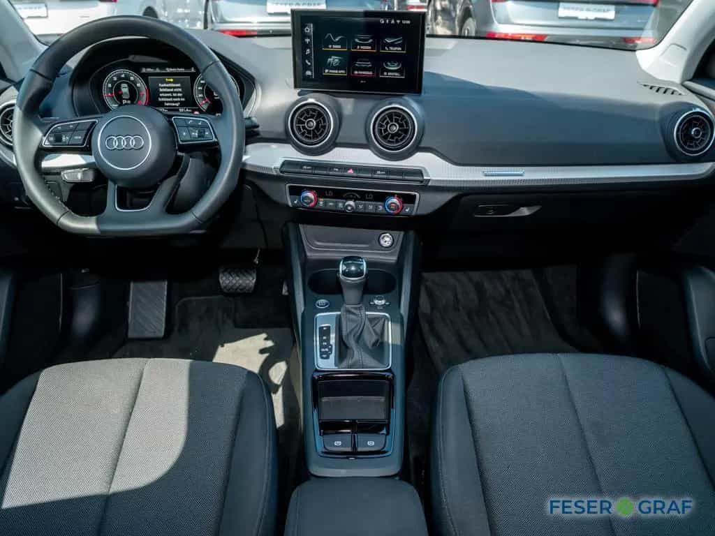 Audi Q2 35TFSI S tronic /LED/PDC+/Kamera/CarPlay 04/2025-photo-7