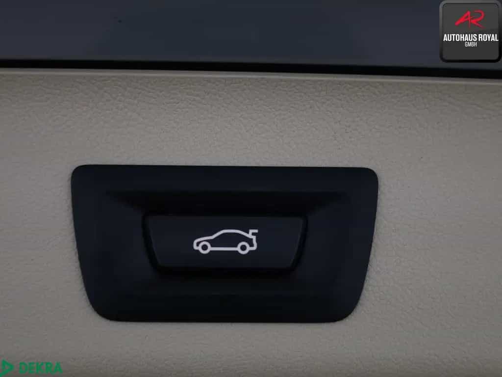 BMW 530 d T xDrive PANO,HUD,360GRAD,ACC,STANDHZ,SH 02/2018-photo-18