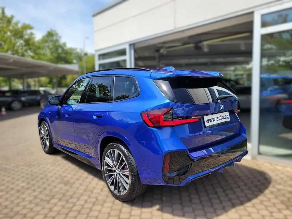 BMW X1 23 d xDrive M Sport *AHK*Panoramadach*M Sport 12/2024-photo-2