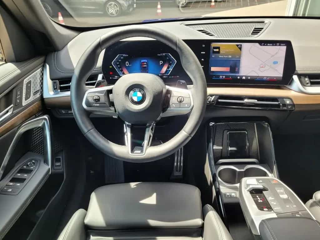 BMW X1 23 d xDrive M Sport *AHK*Panoramadach*M Sport 12/2024-photo-6
