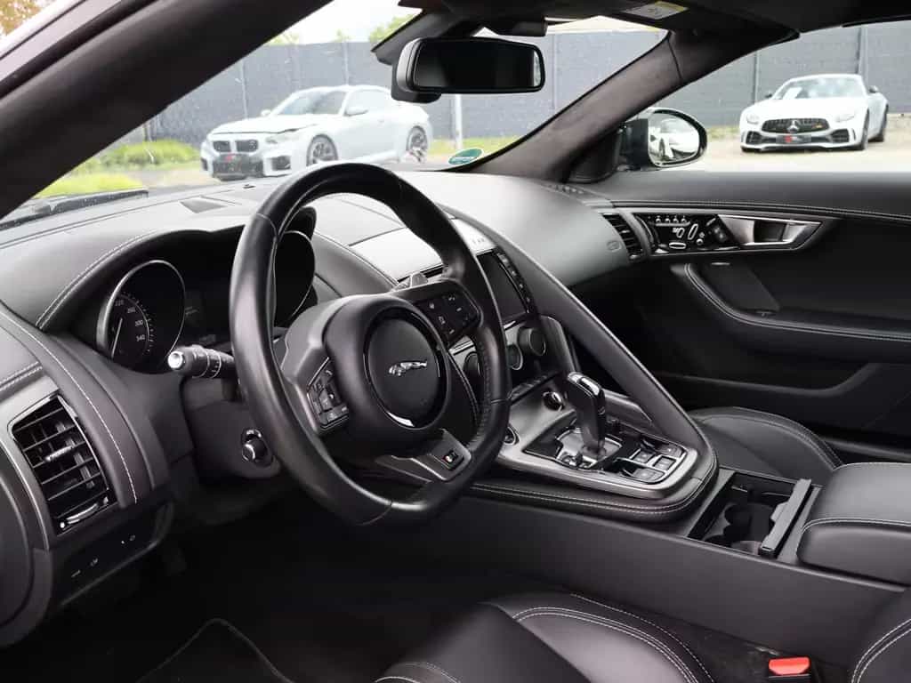 Jaguar F-Type R AWD ohne OPF-Real Sound-deutsches Fzg. 04/2016-photo-12