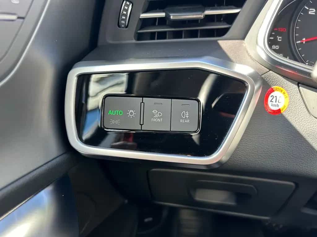 Audi A6 Avant 40 TDI S-Line AHK*LED*ACC*BEHZ.SCHEIBE 02/2022-photo-16