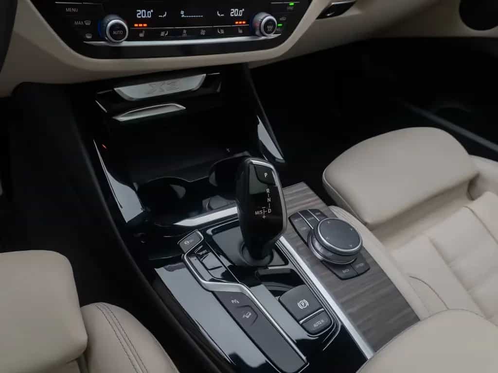 BMW X3 xD20d M Sport Kamera Panorama HUD DAB HiFi 02/2019-photo-21