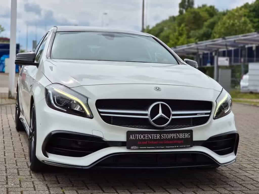 Mercedes-Benz A 45 AMG A45 AMG 4Matic/Pano/Navi/PDC/Garantie/19*Zoll 05/2017-photo-2