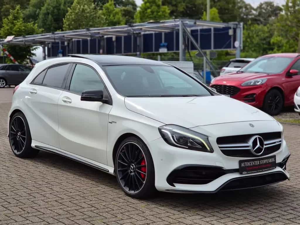 Mercedes-Benz A 45 AMG A45 AMG 4Matic/Pano/Navi/PDC/Garantie/19*Zoll 05/2017-photo-3