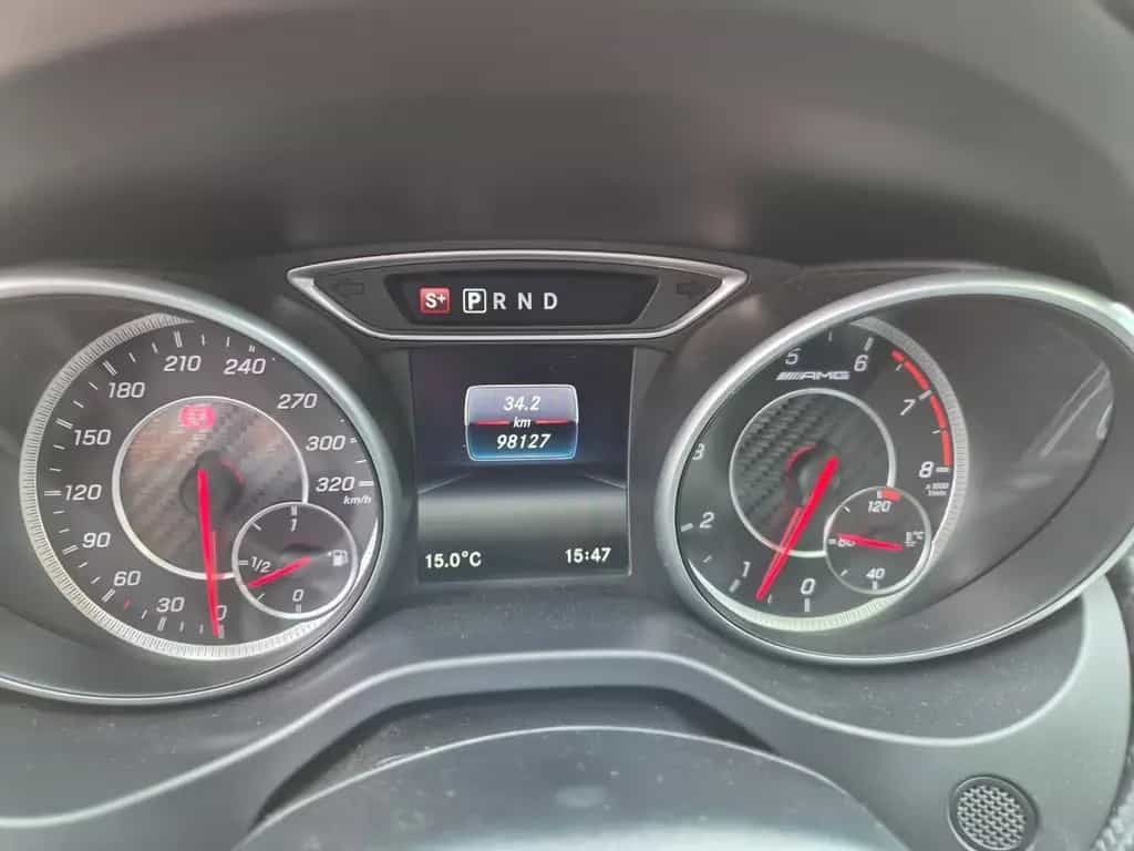 Mercedes-Benz A 45 AMG A45 AMG 4Matic/Pano/Navi/PDC/Garantie/19*Zoll 05/2017-photo-36
