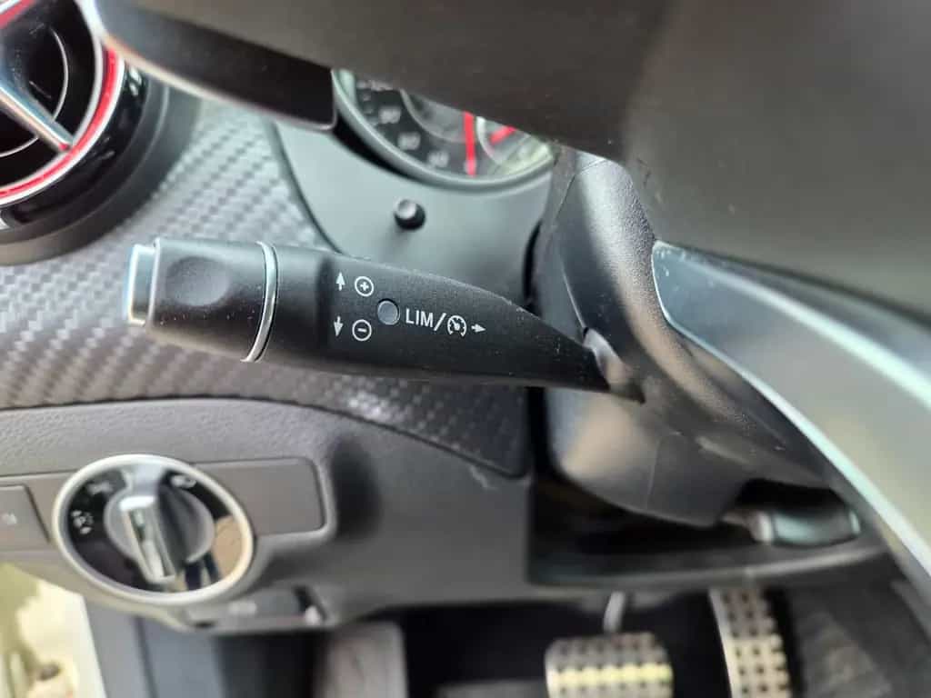 Mercedes-Benz A 45 AMG A45 AMG 4Matic/Pano/Navi/PDC/Garantie/19*Zoll 05/2017-photo-38
