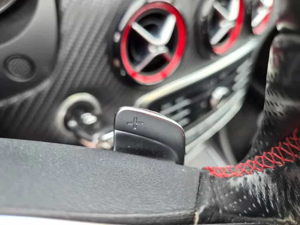 Mercedes-Benz A 45 AMG A45 AMG 4Matic/Pano/Navi/PDC/Garantie/19*Zoll 05/2017-photo-39