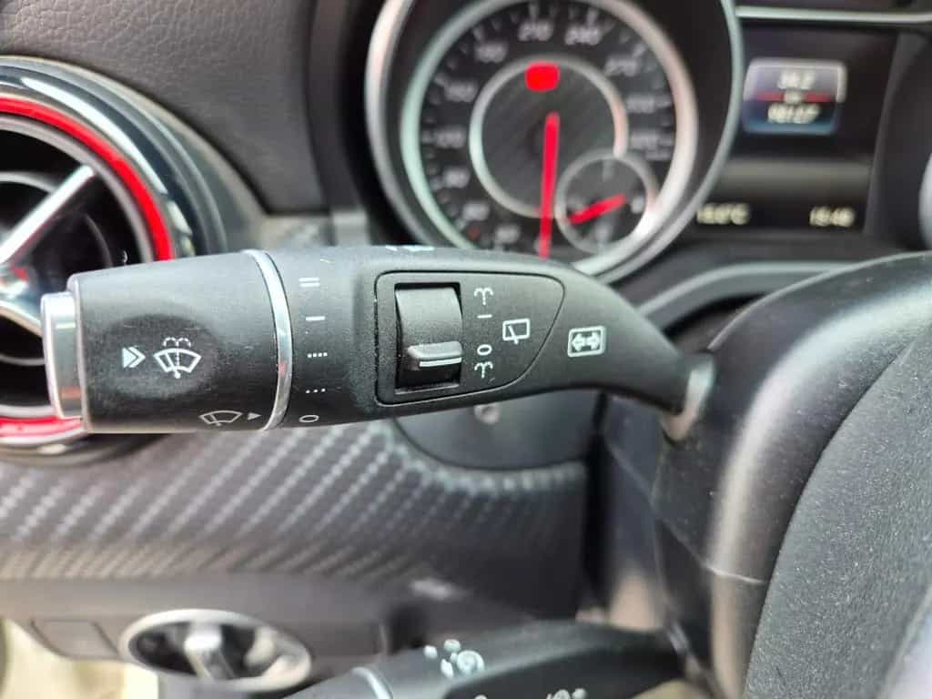 Mercedes-Benz A 45 AMG A45 AMG 4Matic/Pano/Navi/PDC/Garantie/19*Zoll 05/2017-photo-41